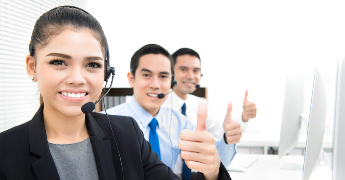 Call center agents use NICE inContact CXone
